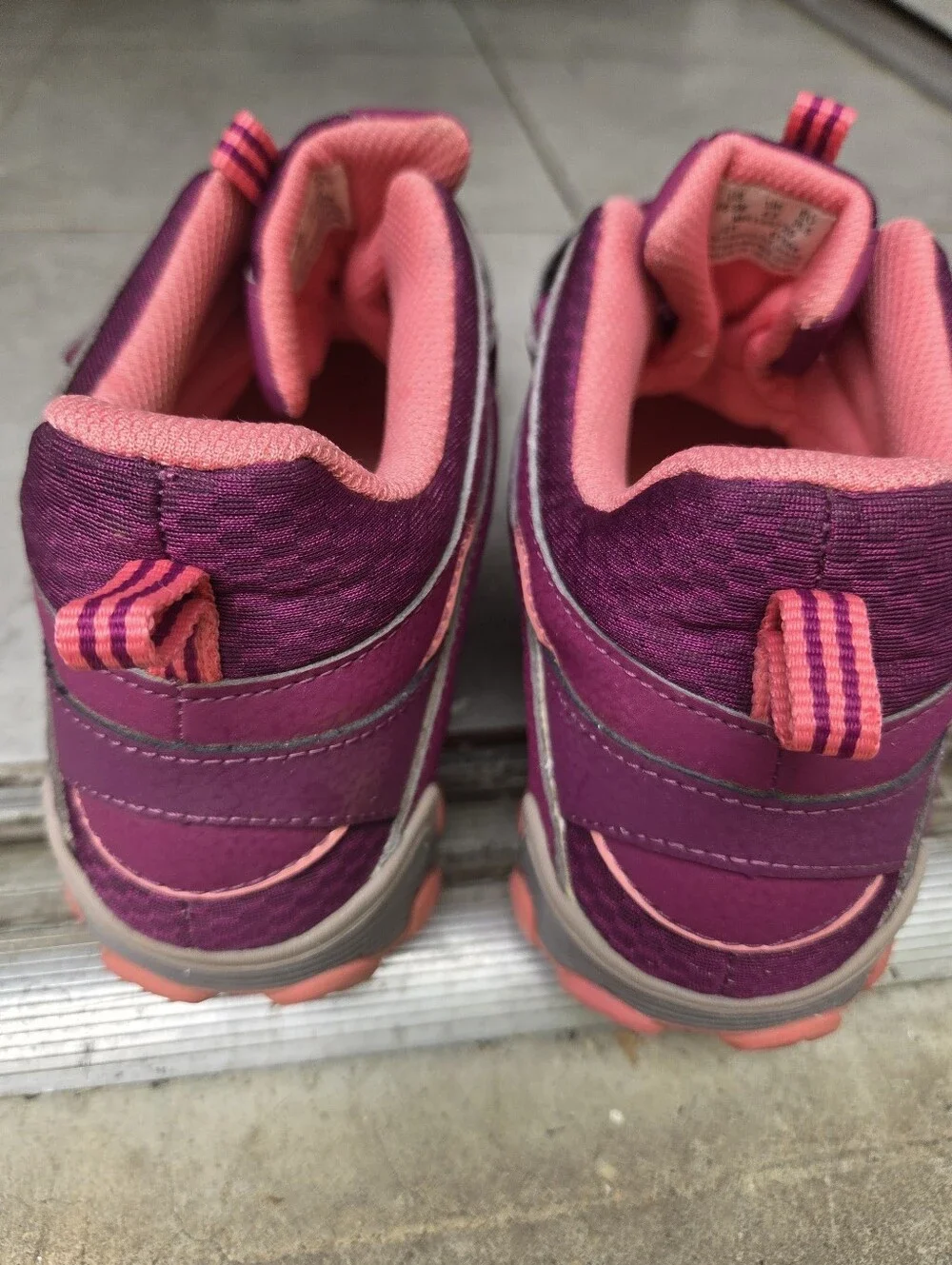 Merrell Kid Unicex Size 5.5 G